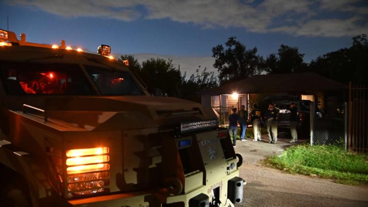 FBI, SWAT conducting operations at multiple Houston-area locations — KHOU 11 (Houston), Stanley Sports news